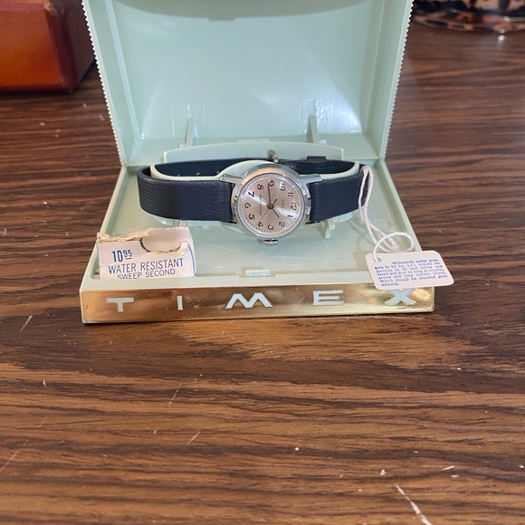 Vintage*** Timex Classic Silver Dial with Black Leather Strap